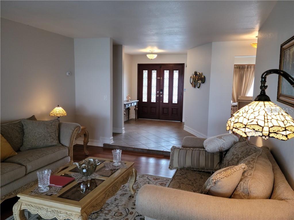 Image 13 of 63 For 11314 Harborside Drive