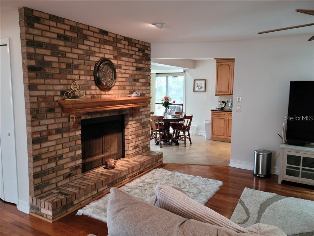 Image 16 of 63 For 11314 Harborside Drive