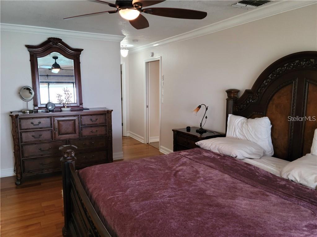 Image 36 of 63 For 11314 Harborside Drive