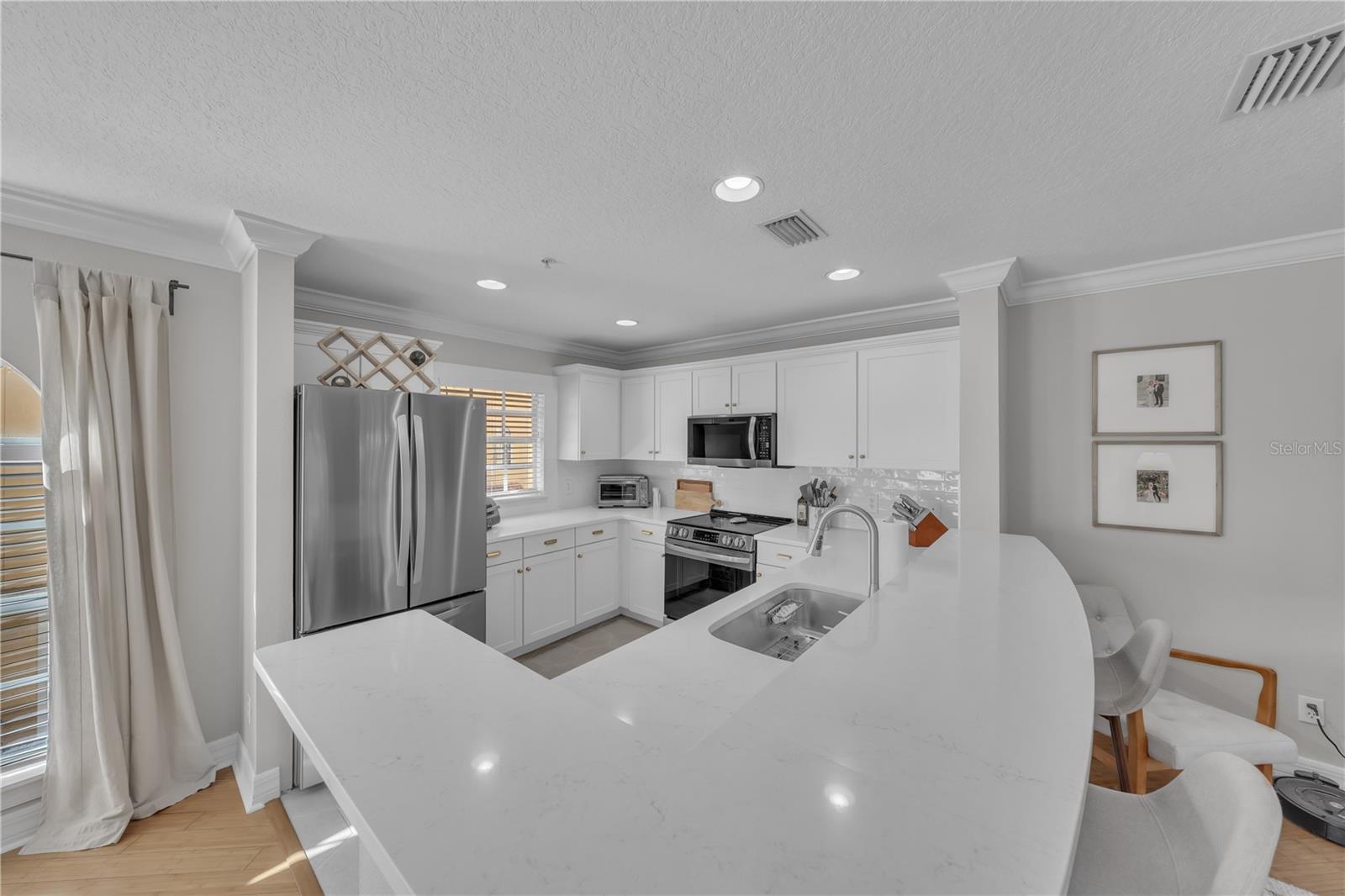 Image 17 of 46 For 3321 Las Campos Place