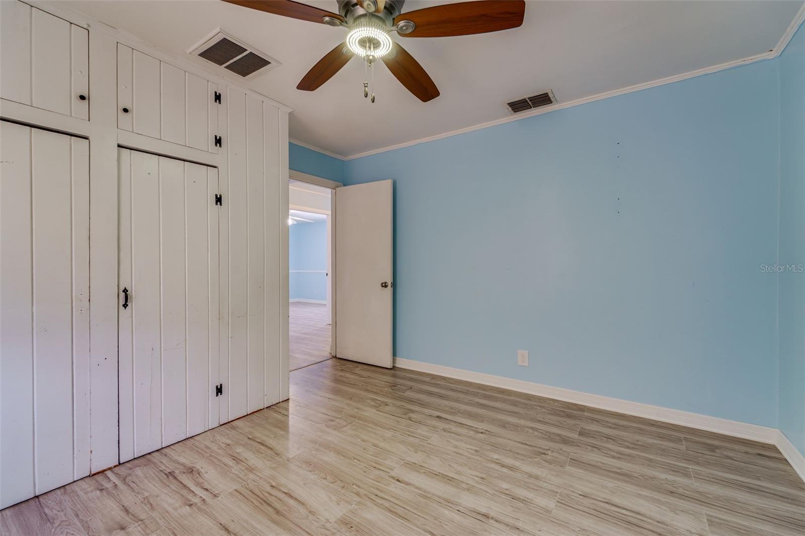 Image 22 of 35 For 6030 Massachusetts Avenue