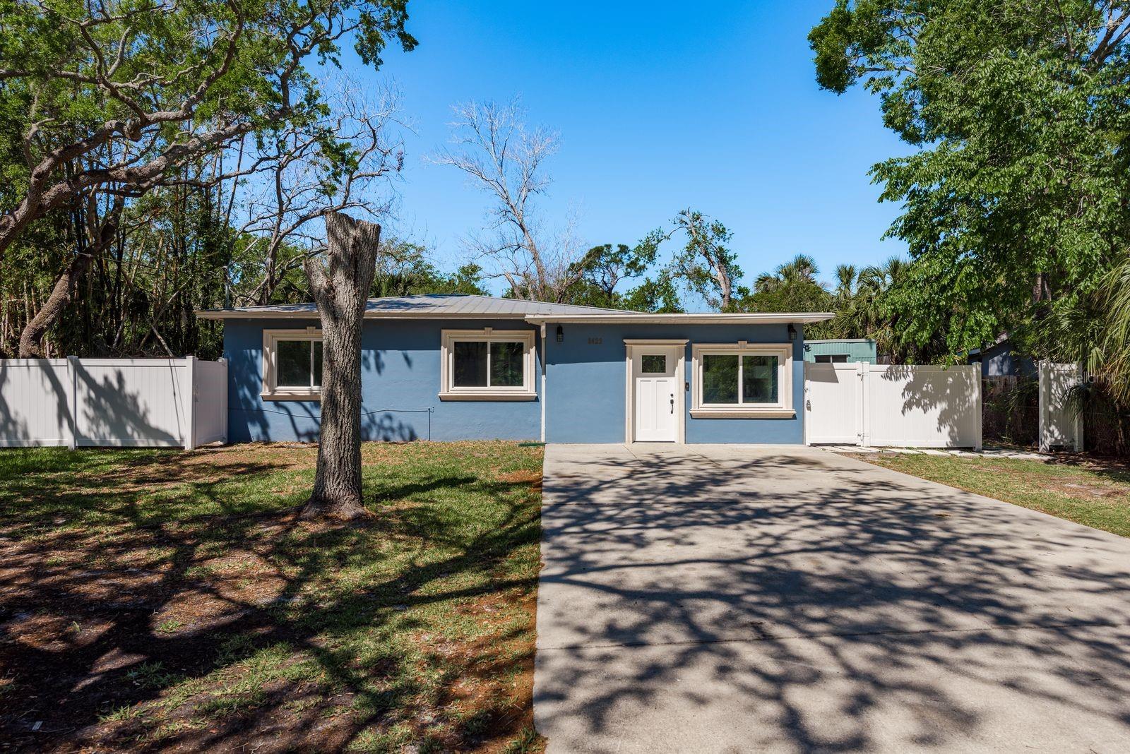 Details for 8423 Jackson Springs Road, TAMPA, FL 33615