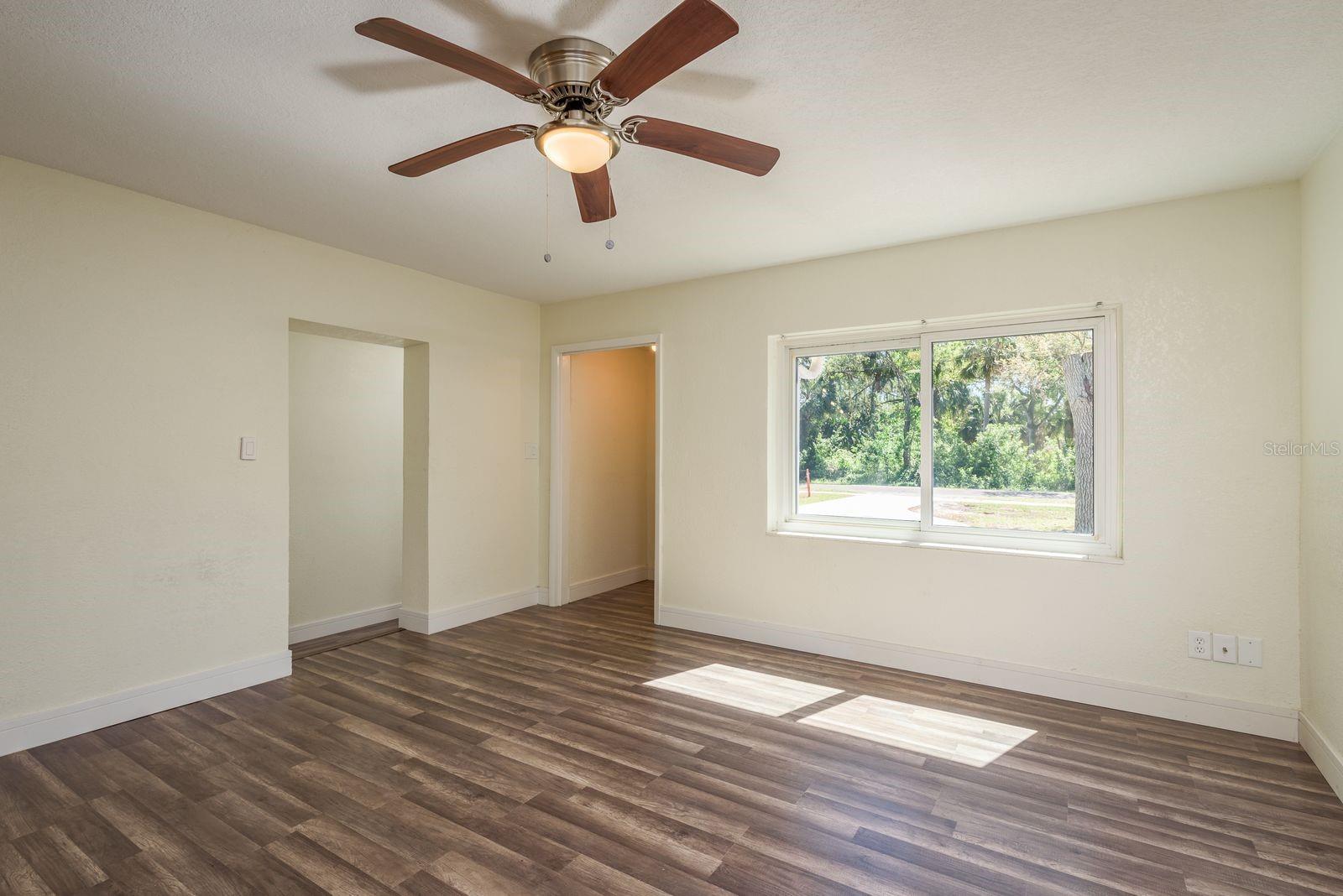 Image 16 of 27 For 8423 Jackson Springs Road