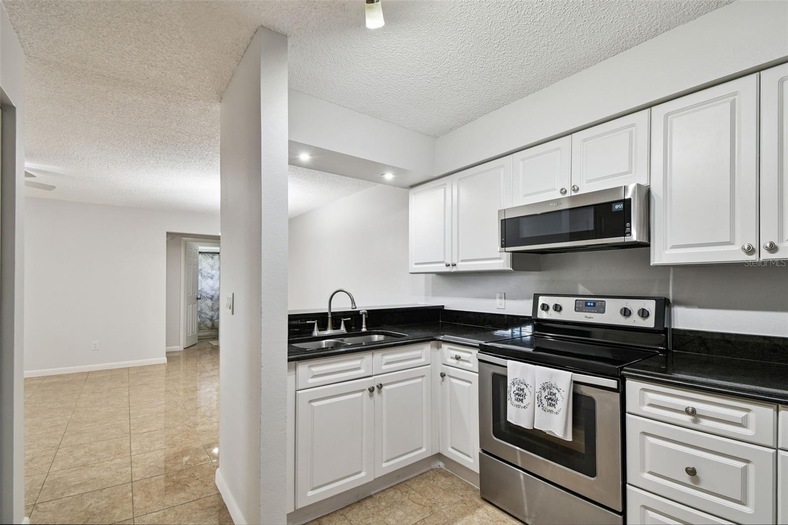 Image 16 of 40 For 8454 60th Street N 503