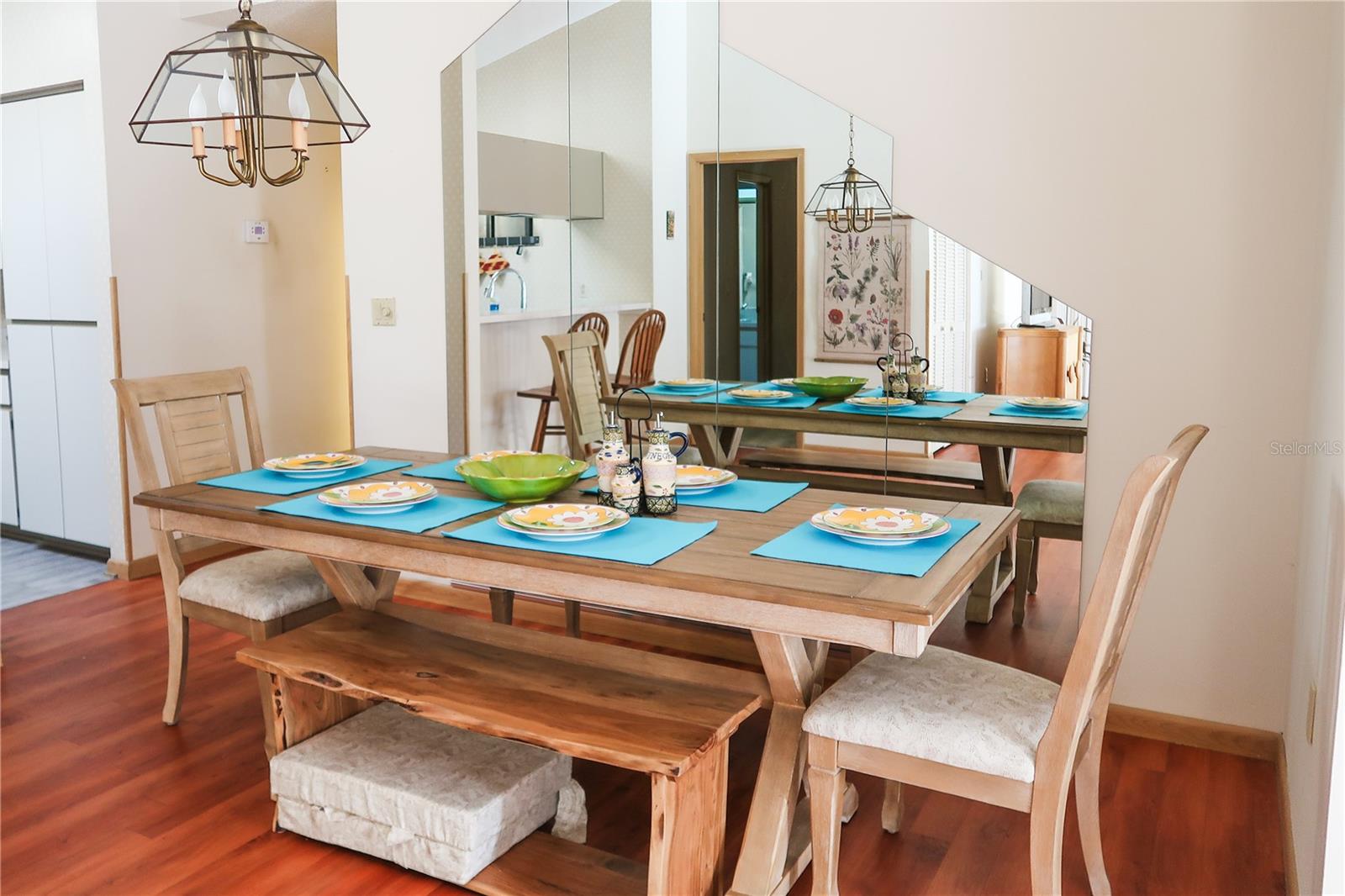 Listing photo id 9 for 44 Golfview Court