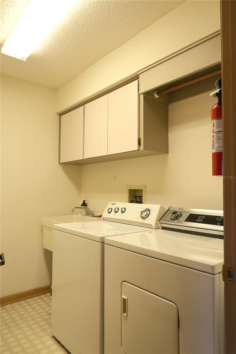 Listing photo id 23 for 44 Golfview Court