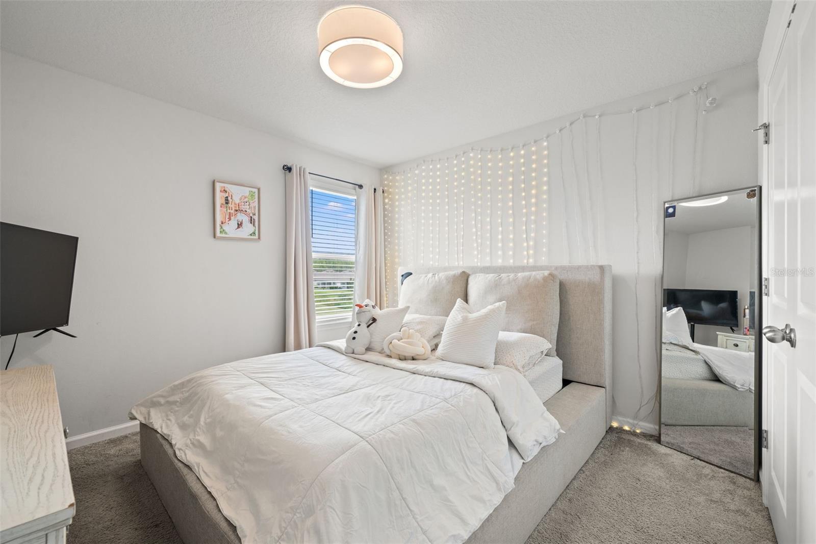 Image 19 of 34 For 17997 Dairy Farm Court