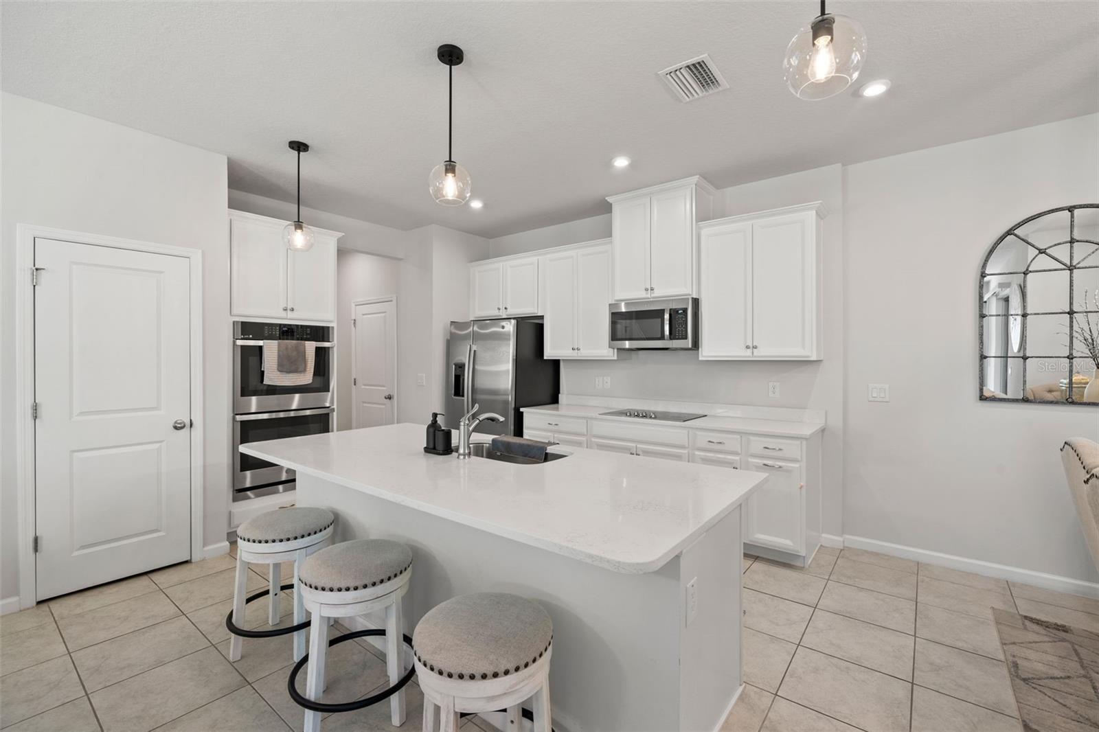 Image 7 of 34 For 17997 Dairy Farm Court