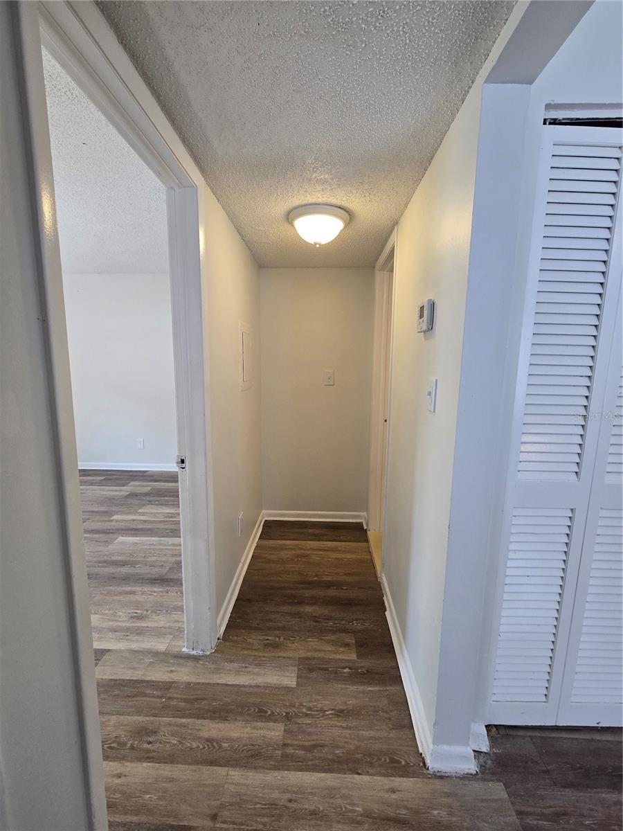 Image 11 of 13 For 13712 20th Street A