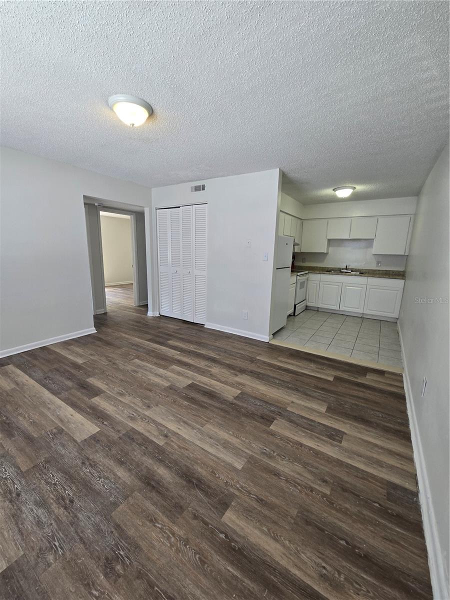 Image 3 of 13 For 13712 20th Street A