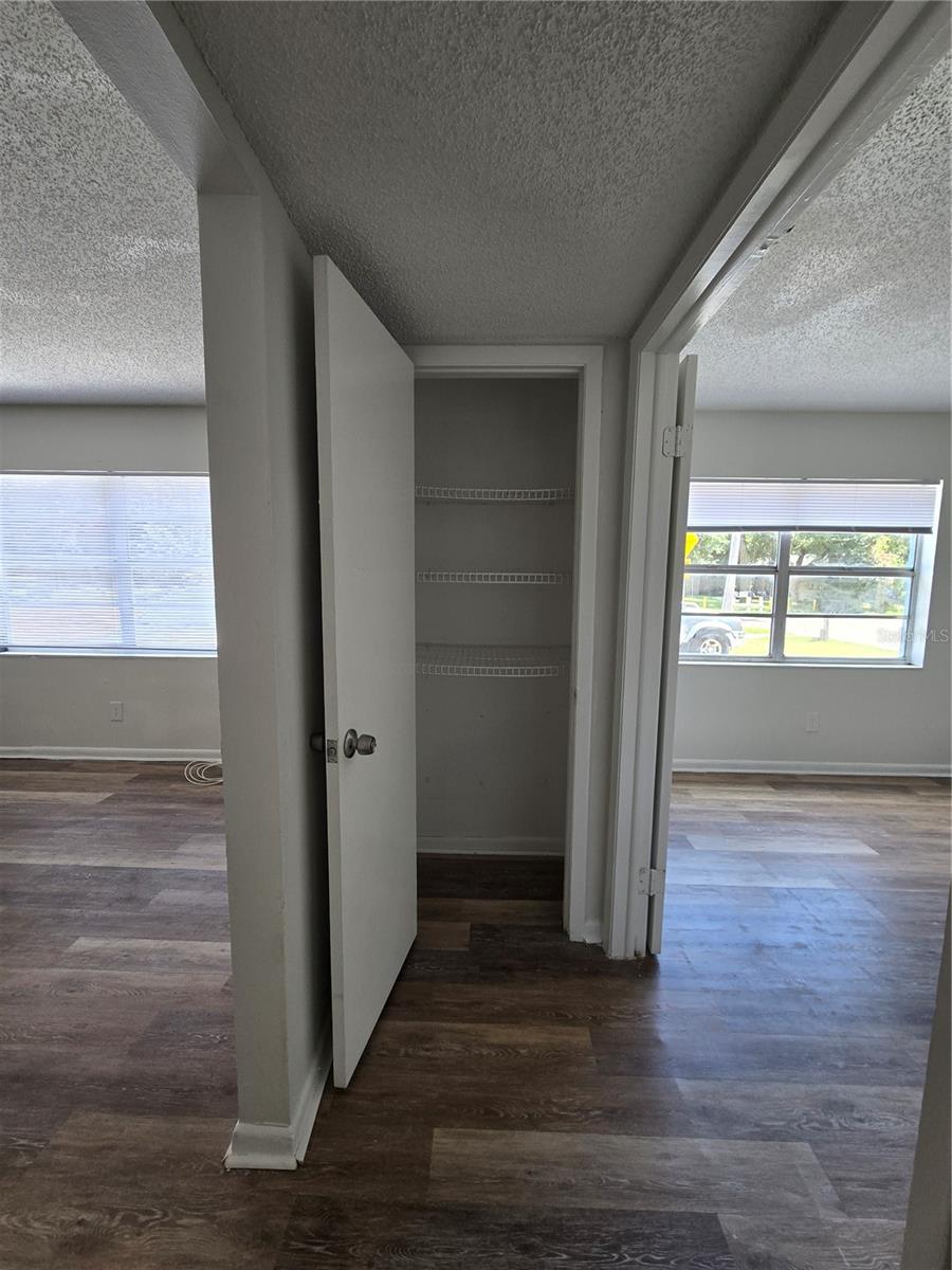 Image 6 of 13 For 13712 20th Street A