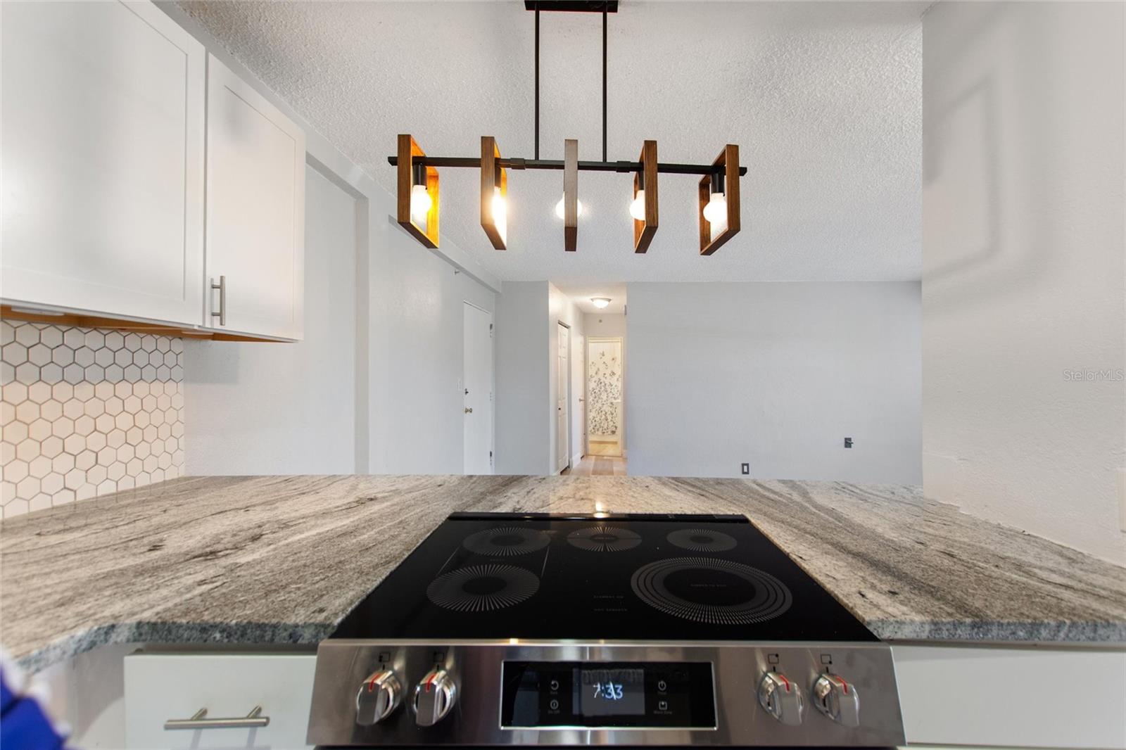 Image 17 of 39 For 3315 58th Avenue S 104