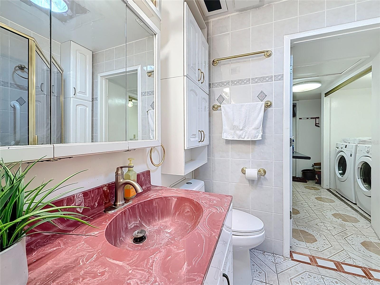 Image 21 of 44 For 6709 Orchard Drive N