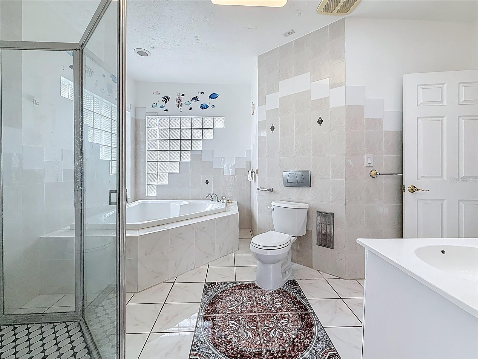 Image 25 of 44 For 6709 Orchard Drive N