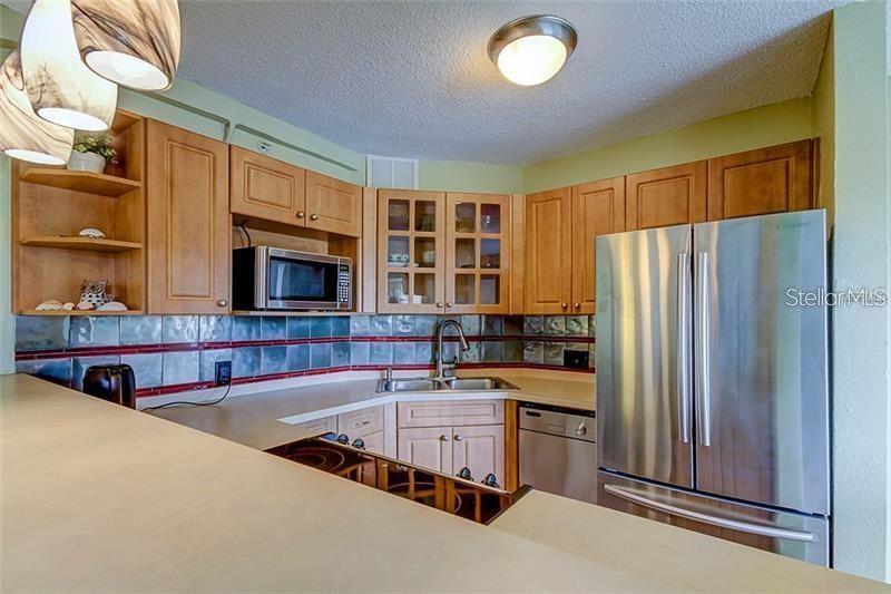 Image 7 of 22 For 3315 58th Avenue S 411