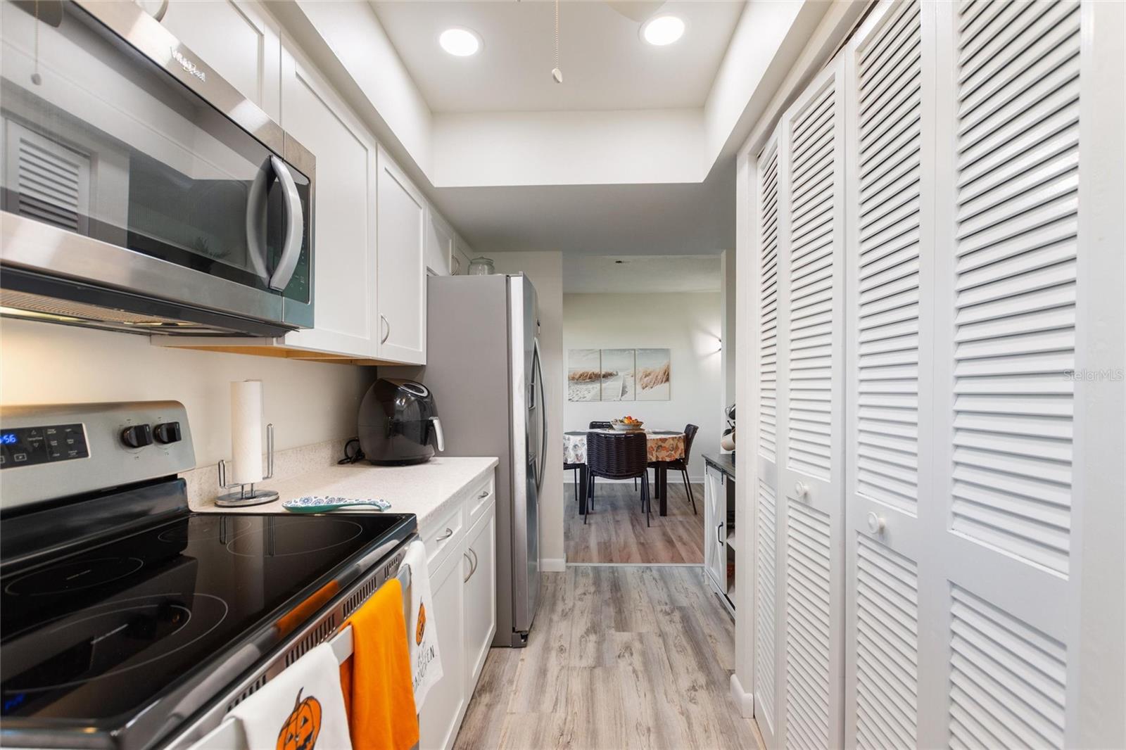 Image 21 of 31 For 6100 12th Street S 221