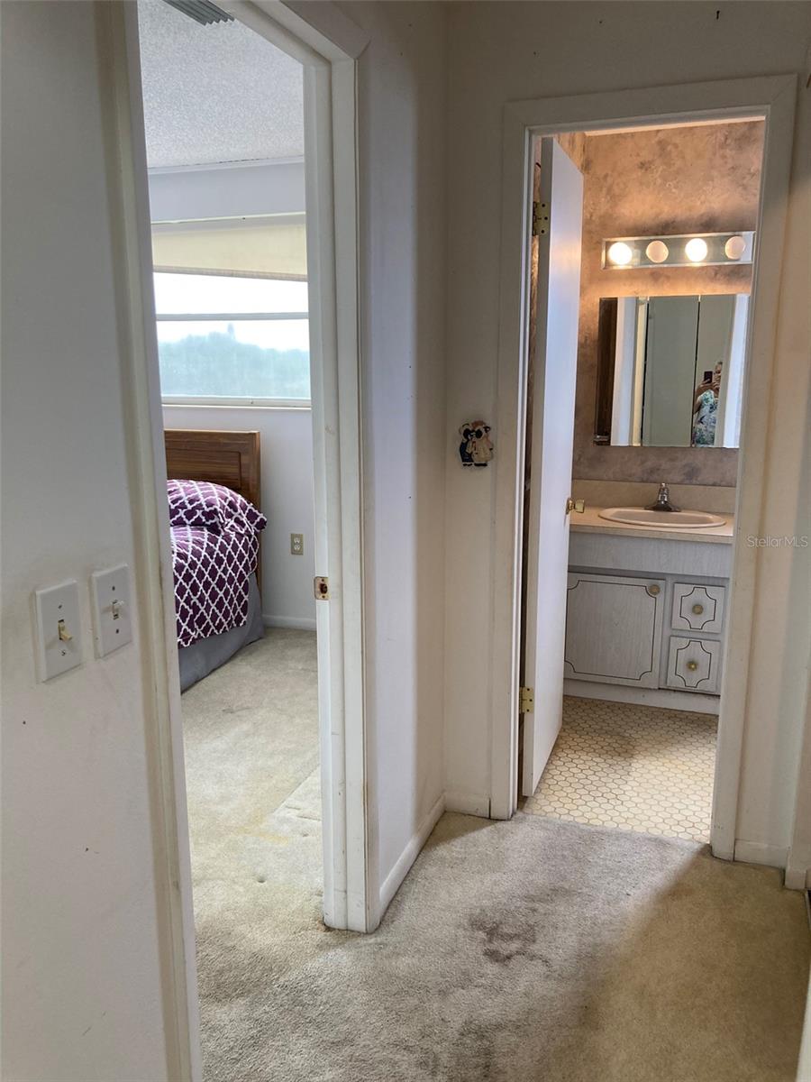 Image 16 of 46 For 5521 80th Street N 516