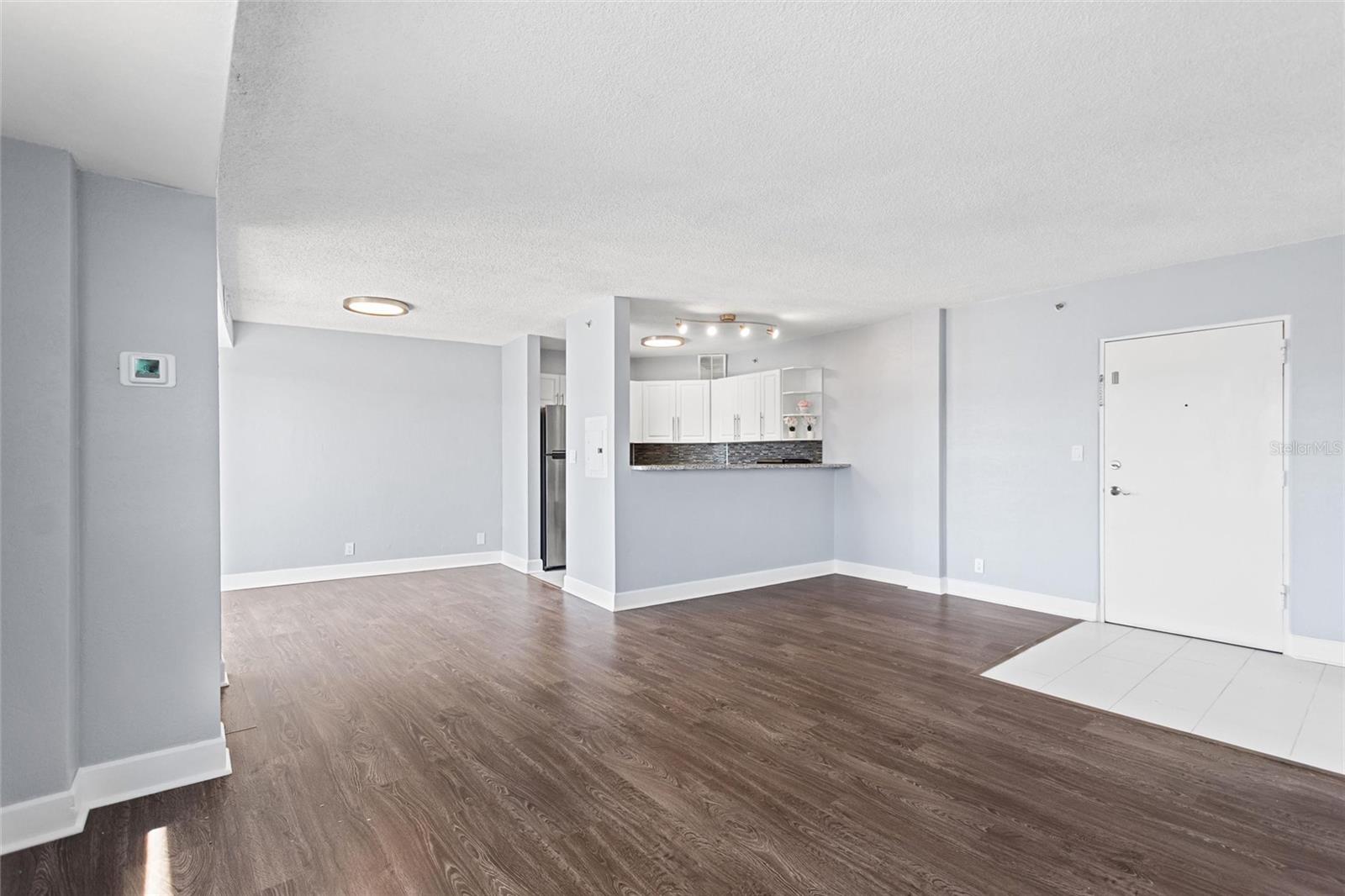 Image 11 of 39 For 3315 58th Avenue S 610