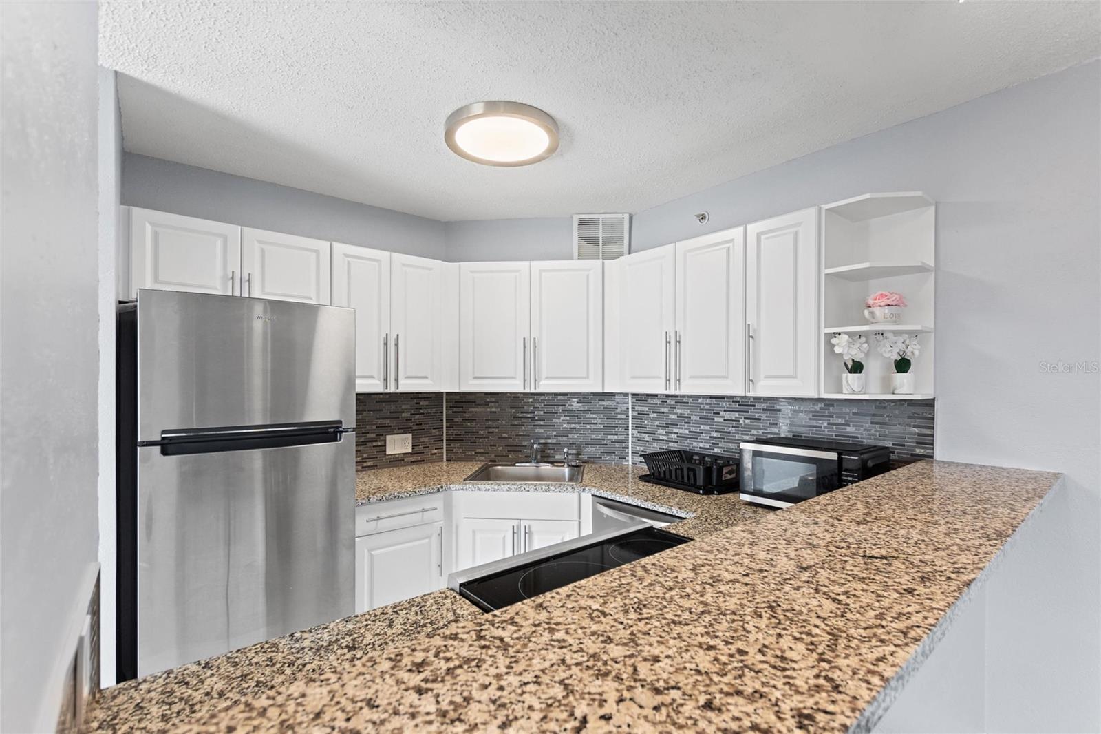 Image 19 of 39 For 3315 58th Avenue S 610