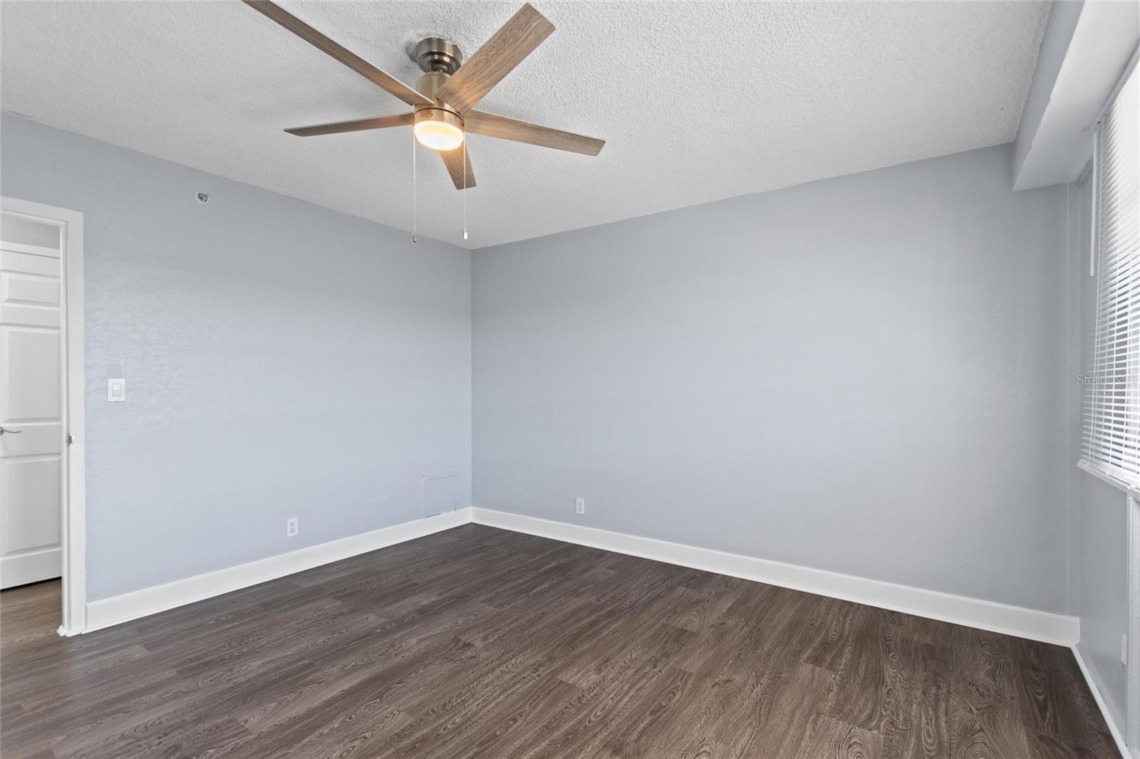 Image 25 of 39 For 3315 58th Avenue S 610