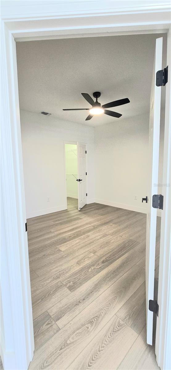 Image 19 of 41 For 10764 70th Avenue 5304
