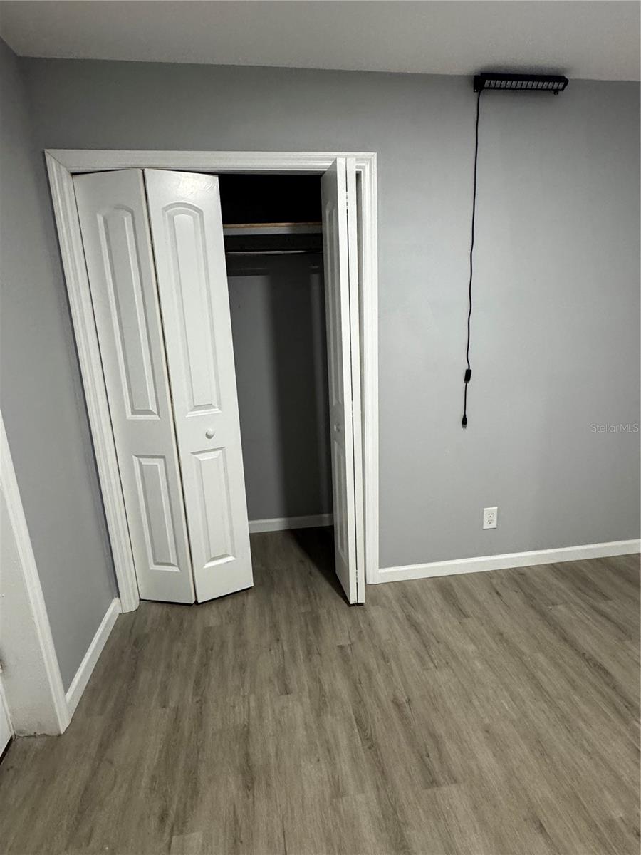 Image 26 of 34 For 7106 Sparkman Street