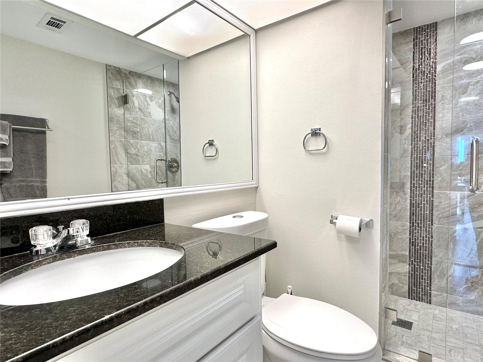 Image 32 of 47 For 851 Bayway Boulevard 905