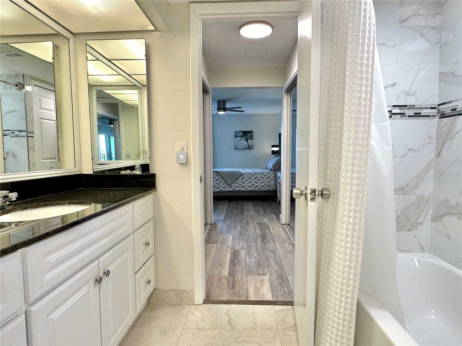 Image 44 of 47 For 851 Bayway Boulevard 905