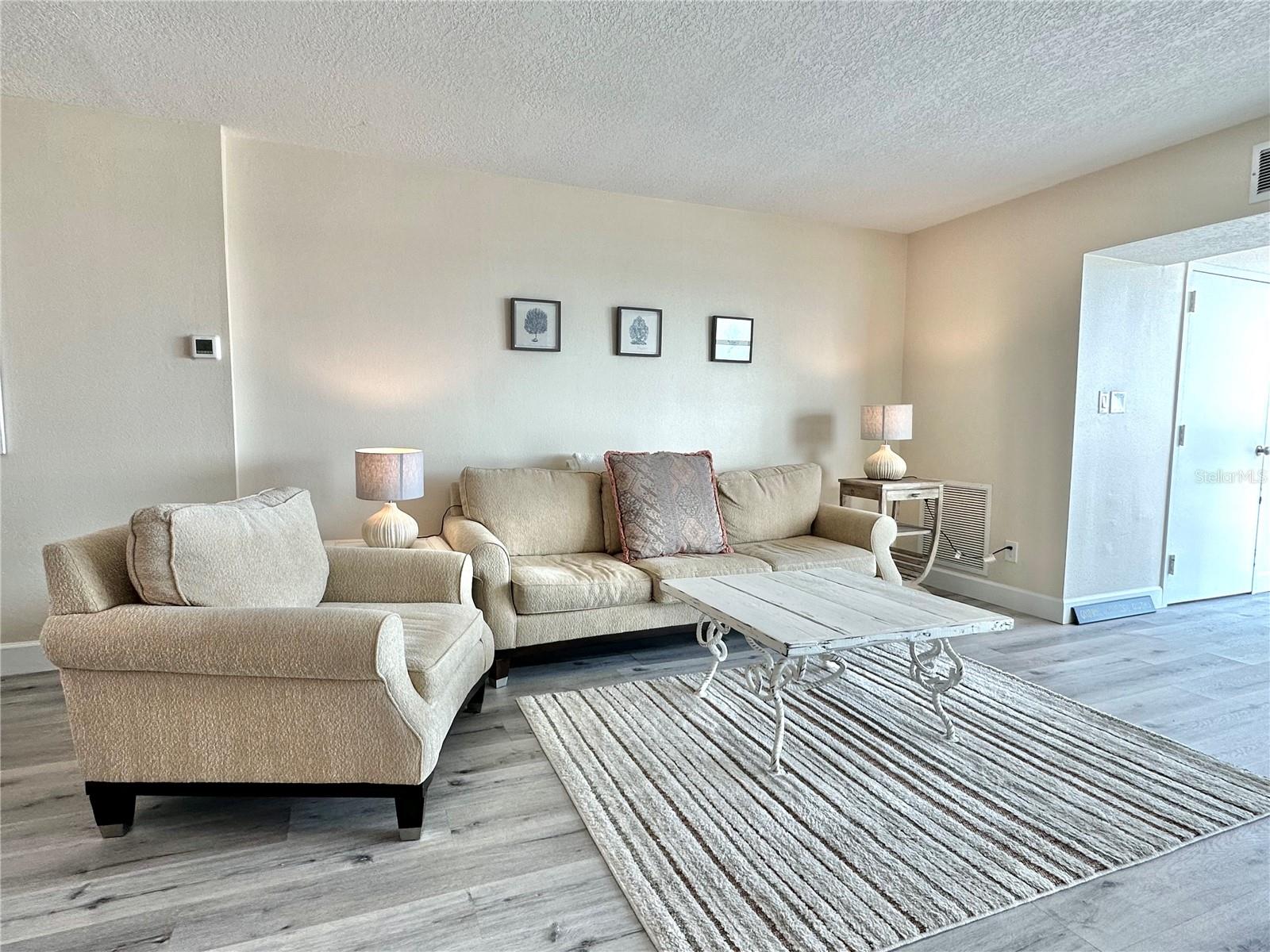 Image 13 of 46 For 855 Bayway Boulevard 907