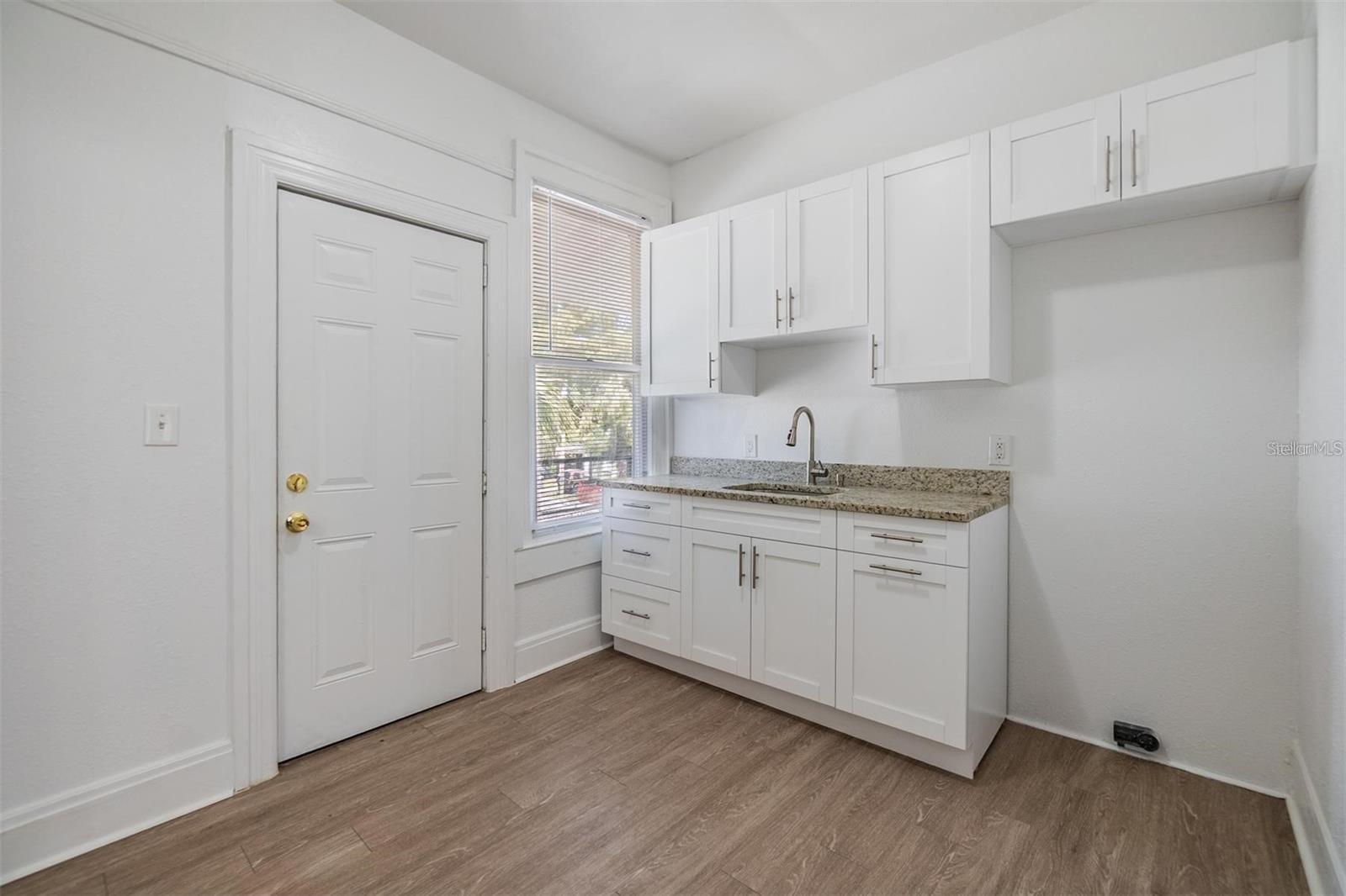 Image 23 of 29 For 2914 10th Street