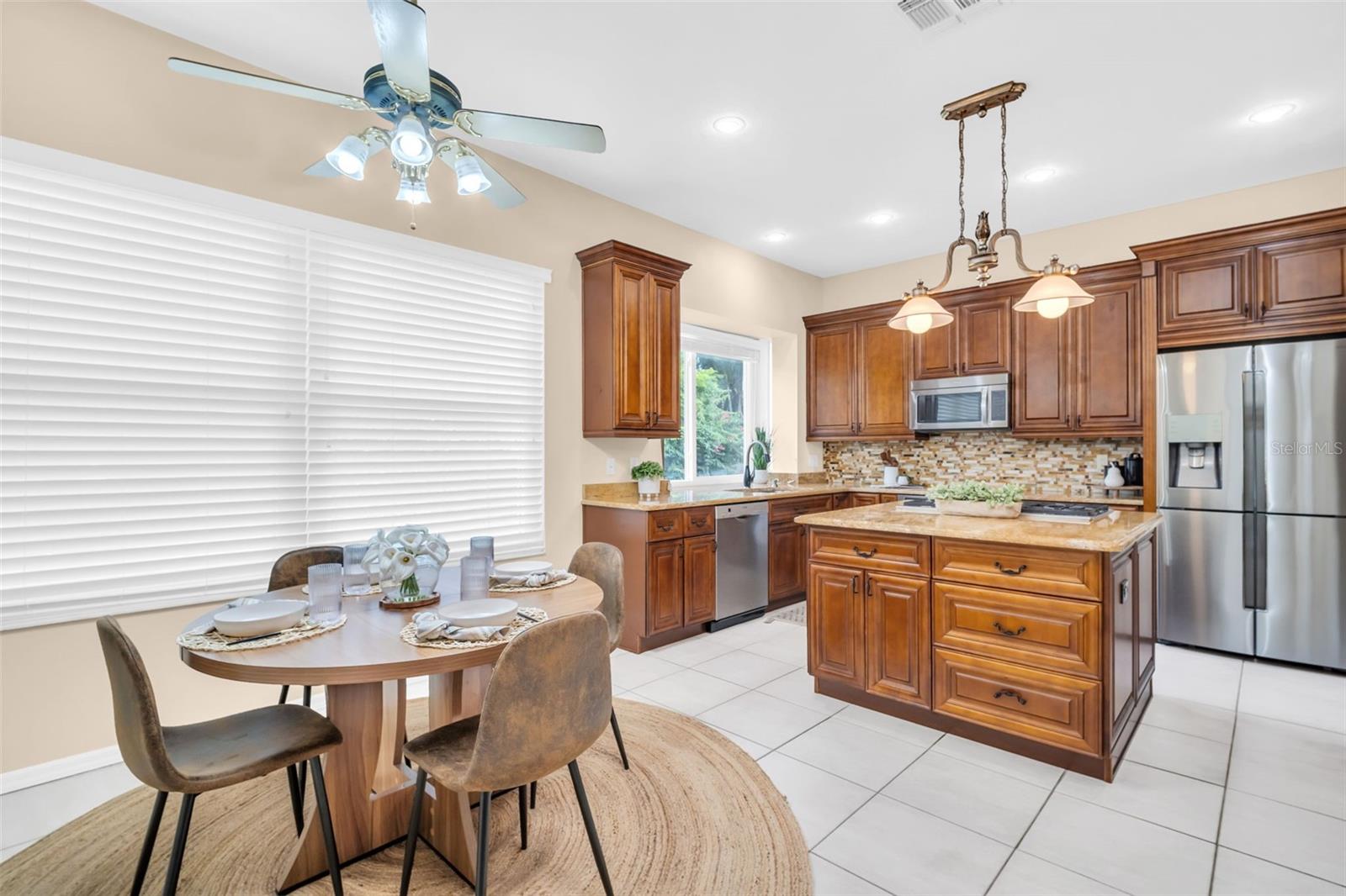 Image 13 of 59 For 12302 Seabrook Drive
