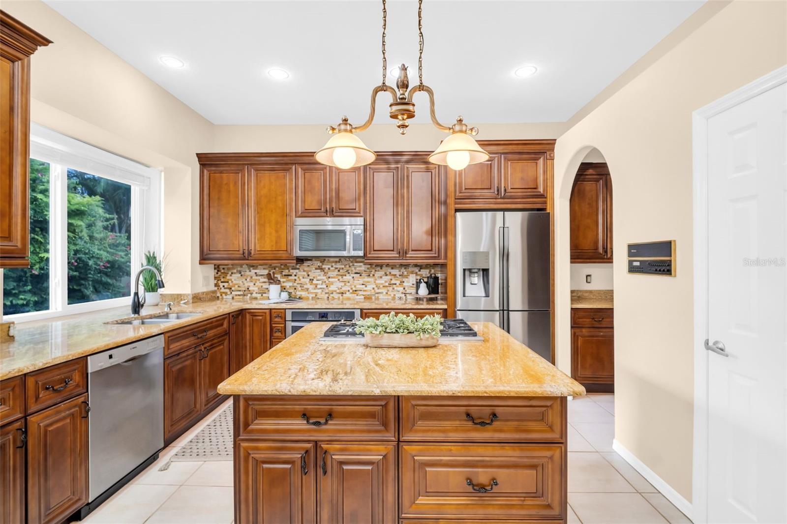 Image 17 of 59 For 12302 Seabrook Drive