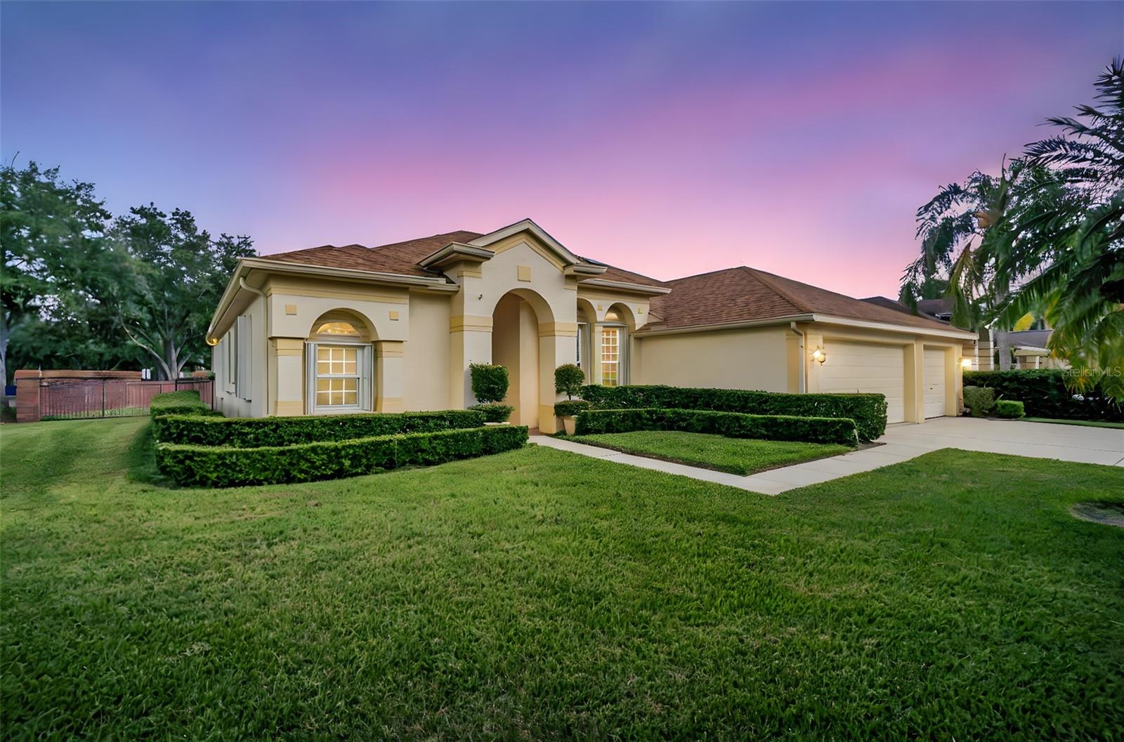 Image 2 of 59 For 12302 Seabrook Drive