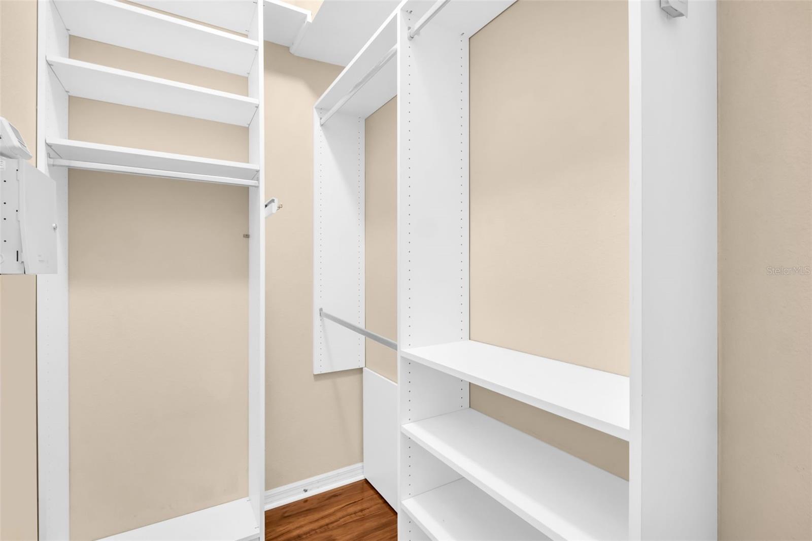 Image 31 of 59 For 12302 Seabrook Drive