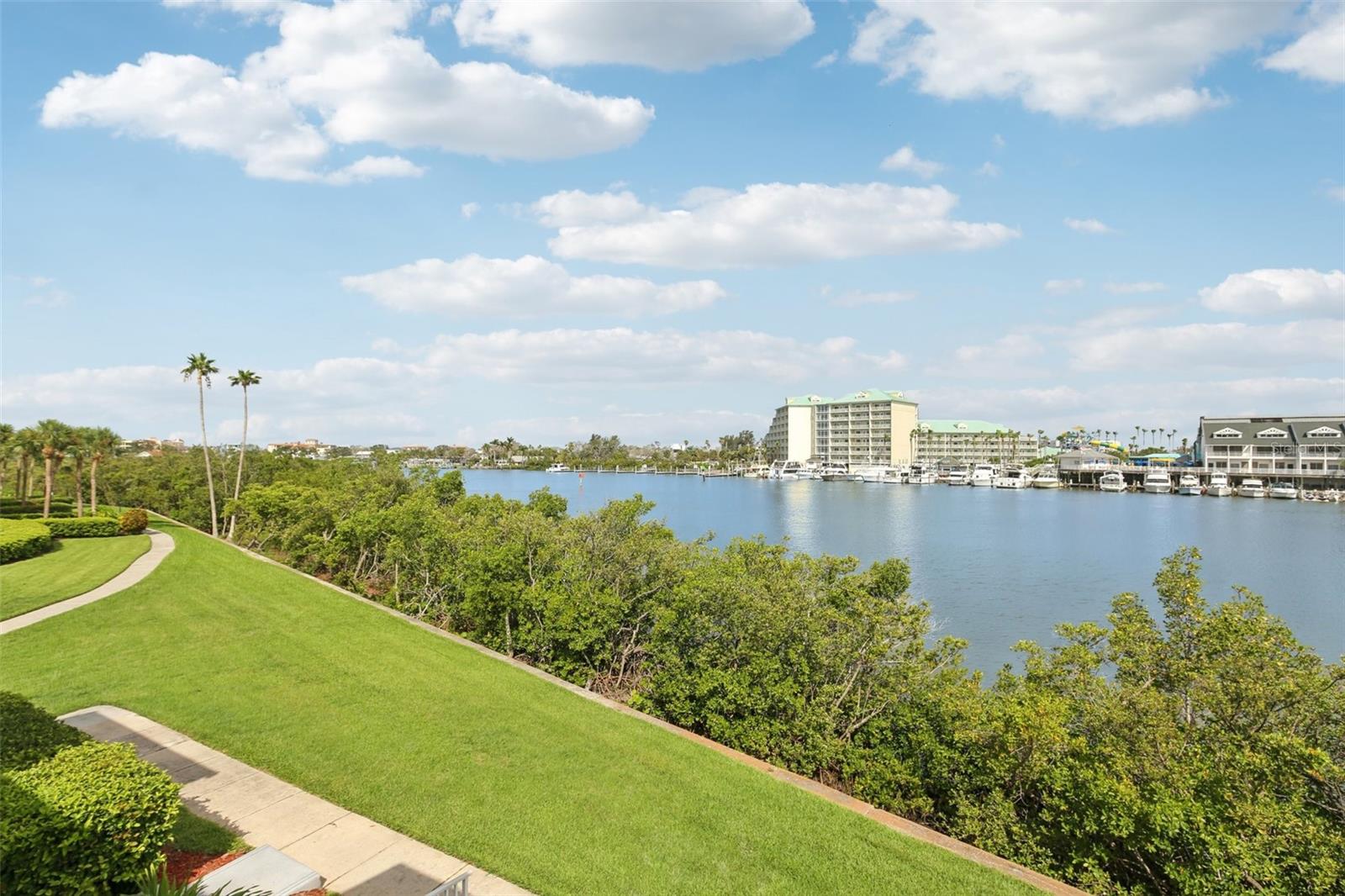 Details for 14800 Walsingham Road 1215, LARGO, FL 33774