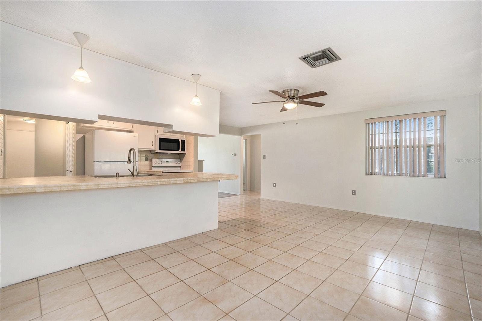 Image 12 of 36 For 10137 Oleander Drive