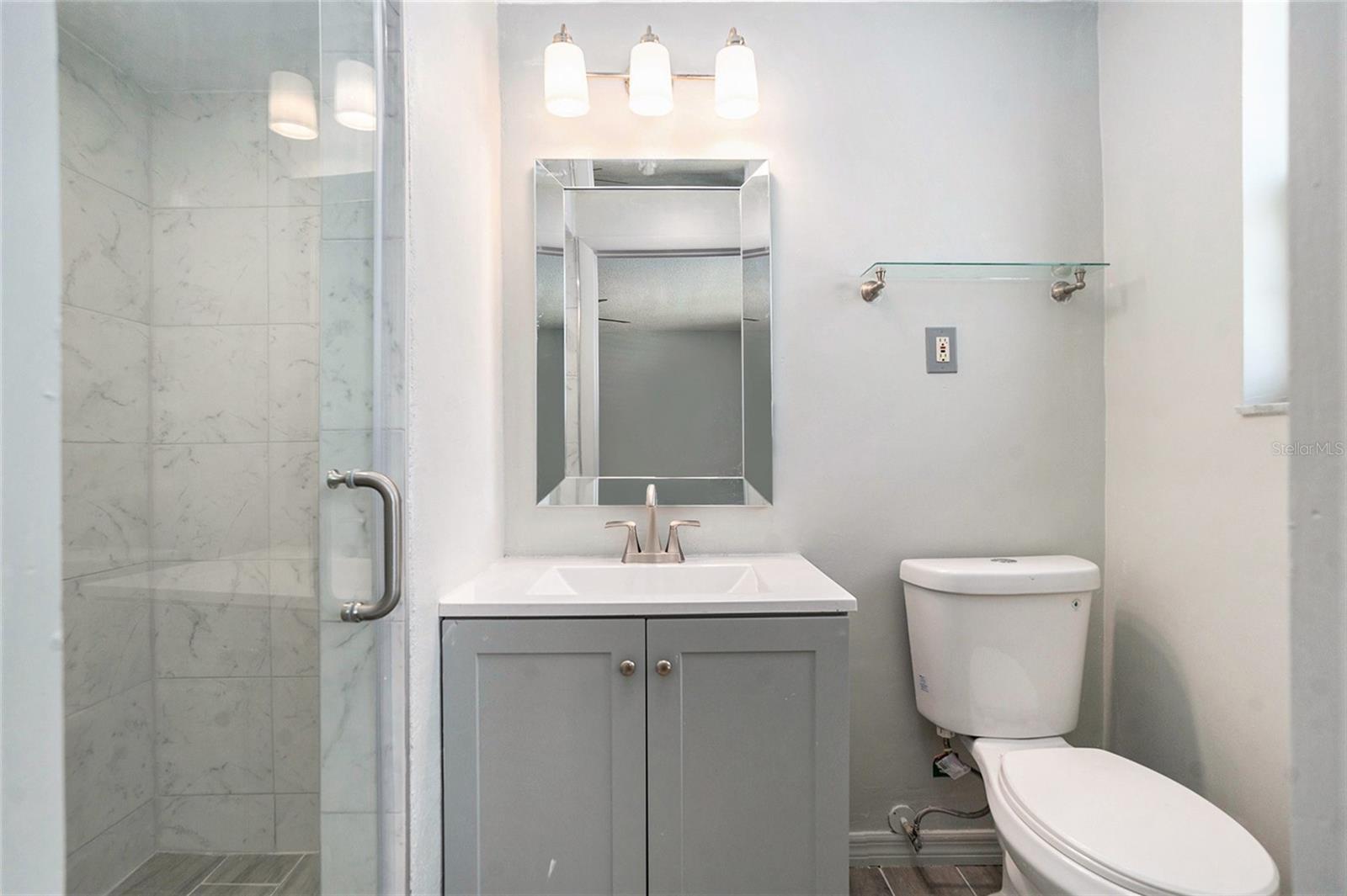 Image 22 of 36 For 10137 Oleander Drive