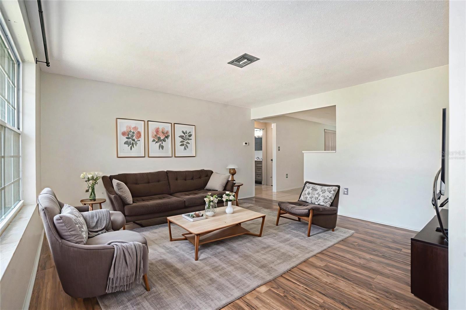 Image 6 of 36 For 10137 Oleander Drive