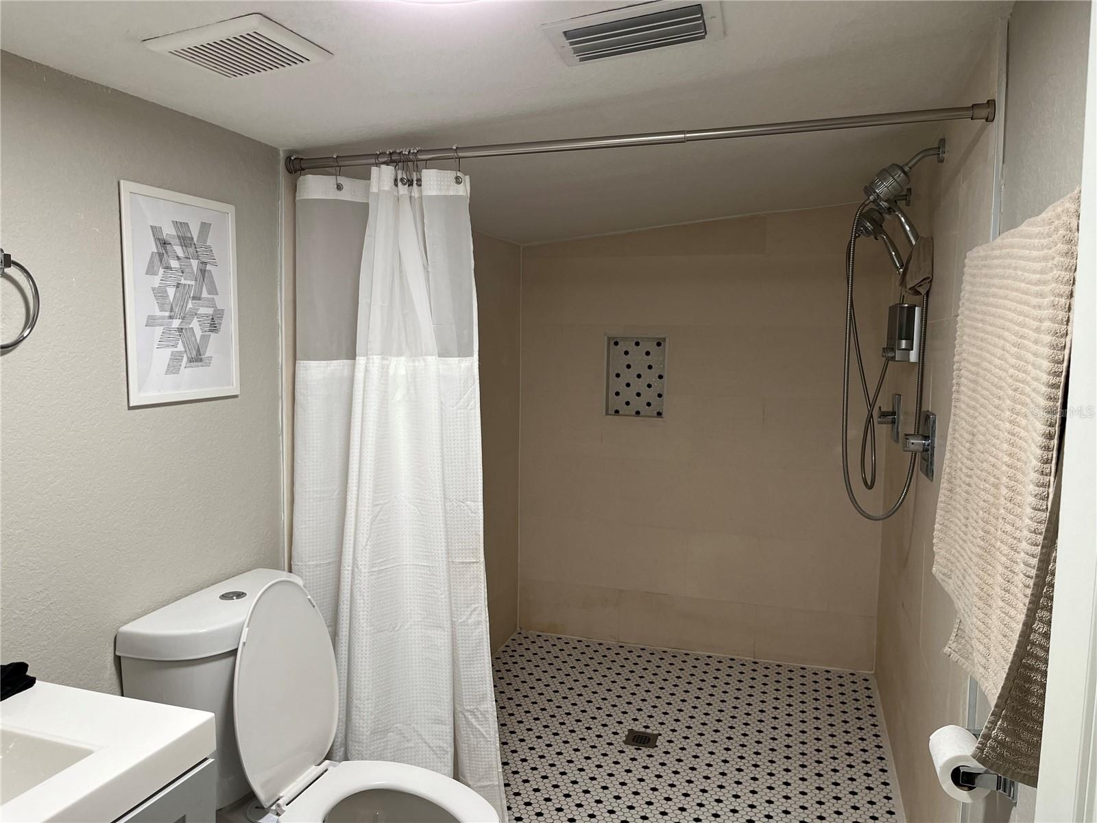 Image 3 of 35 For 8710 Hamner Avenue