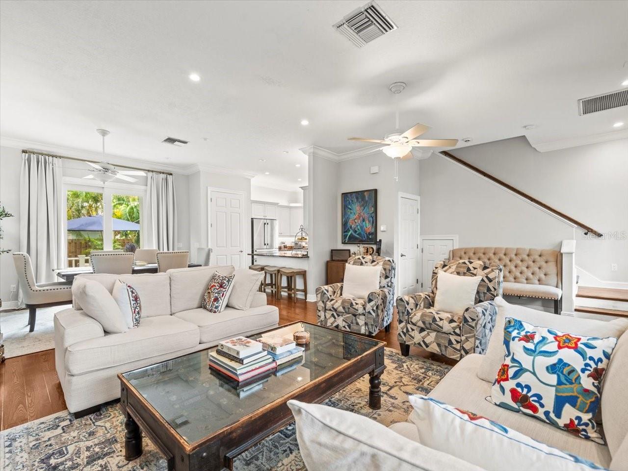 Image 14 of 49 For 254 7th Avenue N