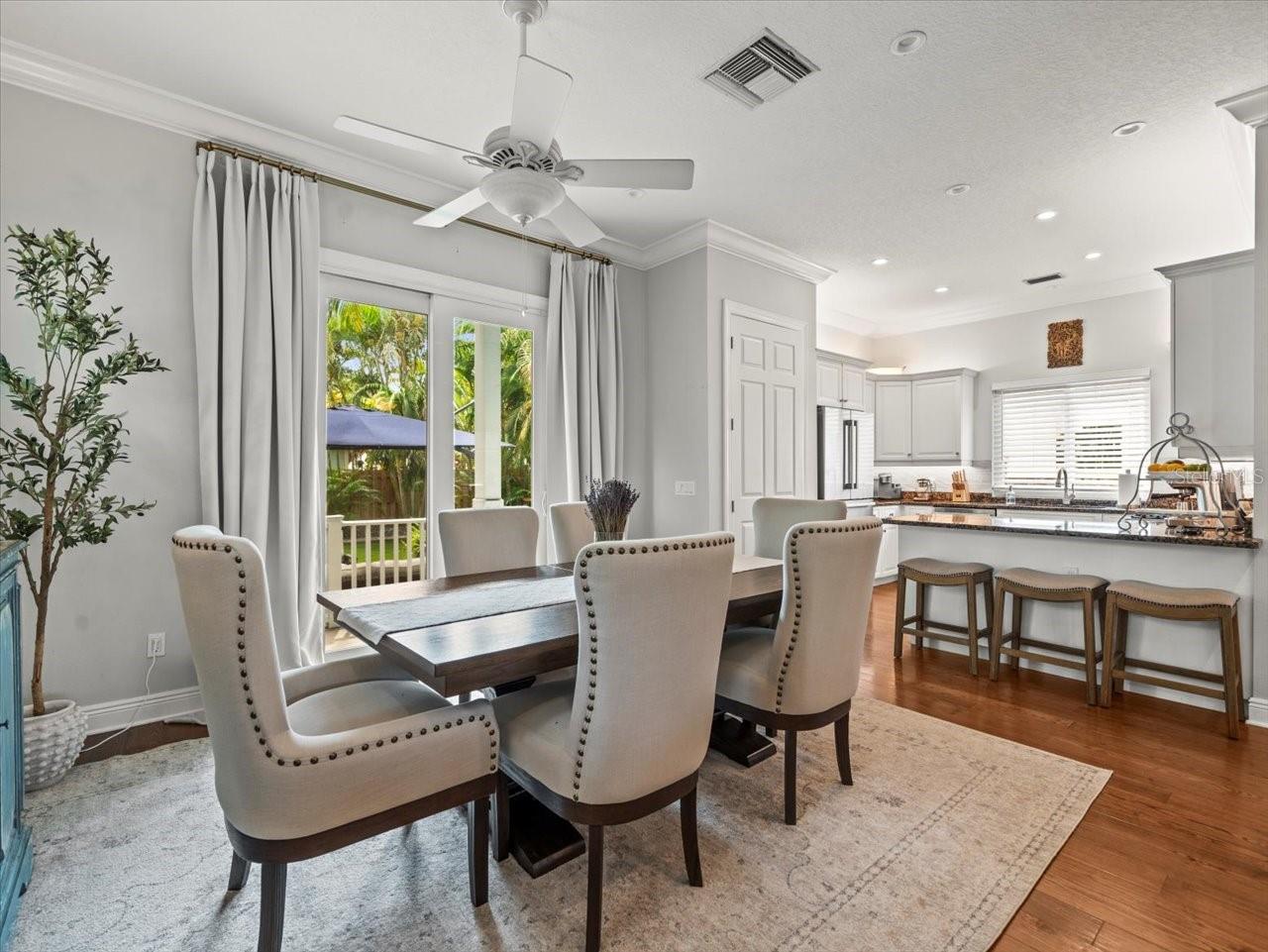 Image 16 of 49 For 254 7th Avenue N