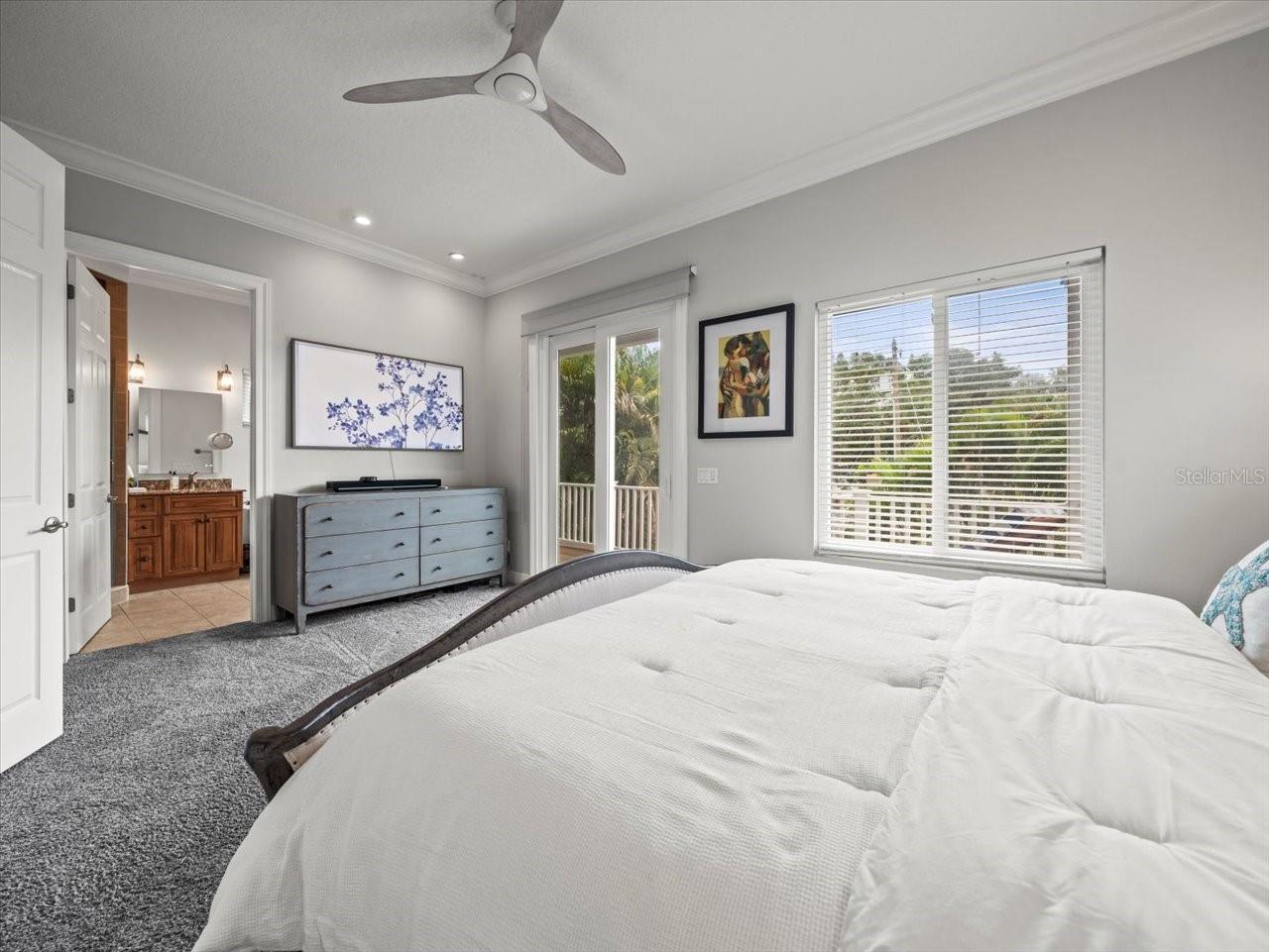 Image 31 of 49 For 254 7th Avenue N