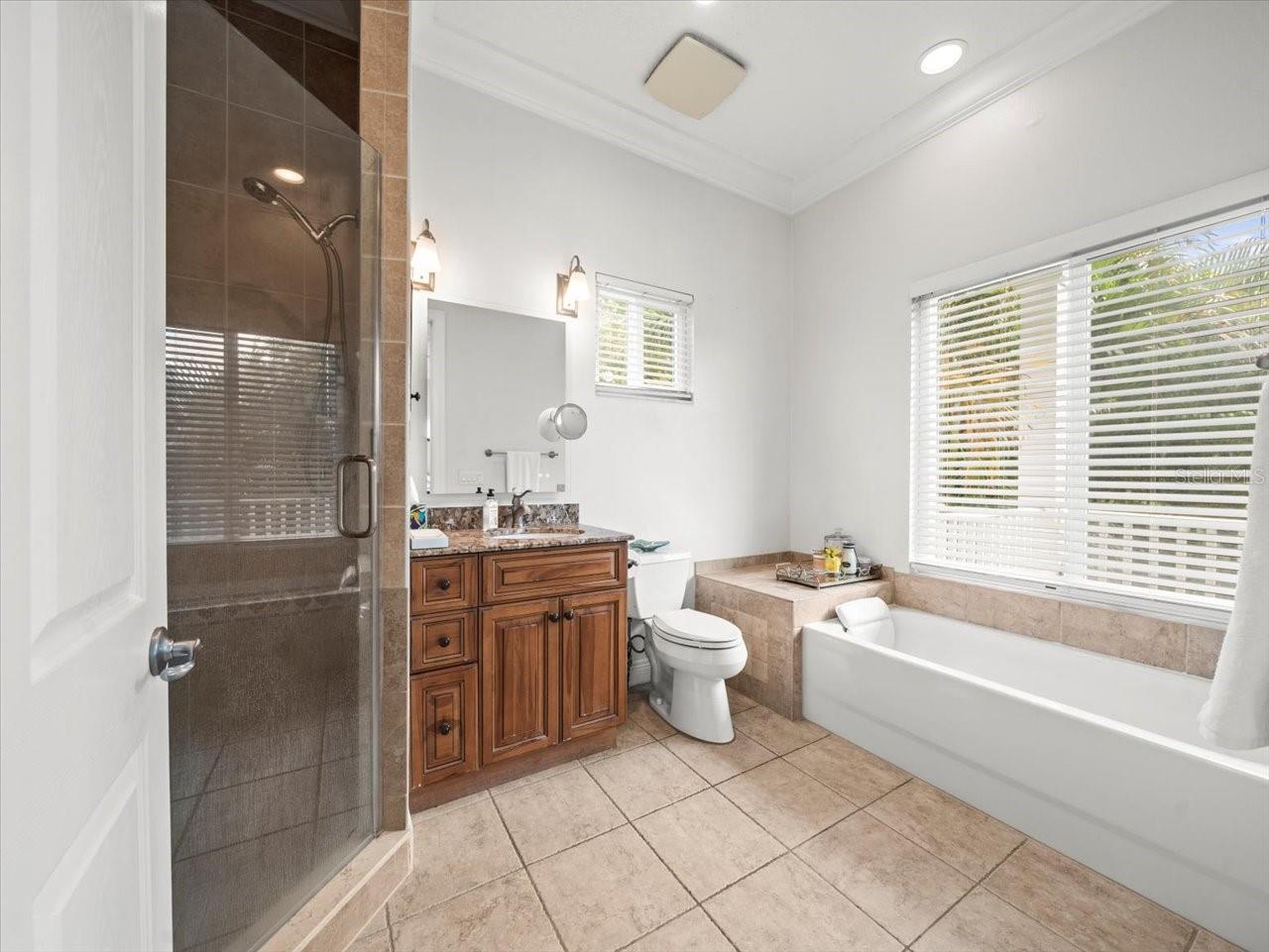 Image 34 of 49 For 254 7th Avenue N