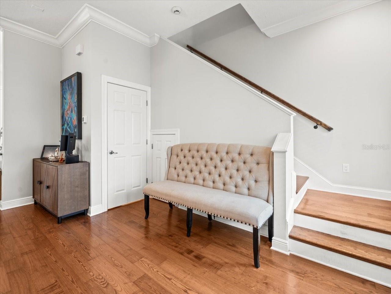 Image 6 of 49 For 254 7th Avenue N
