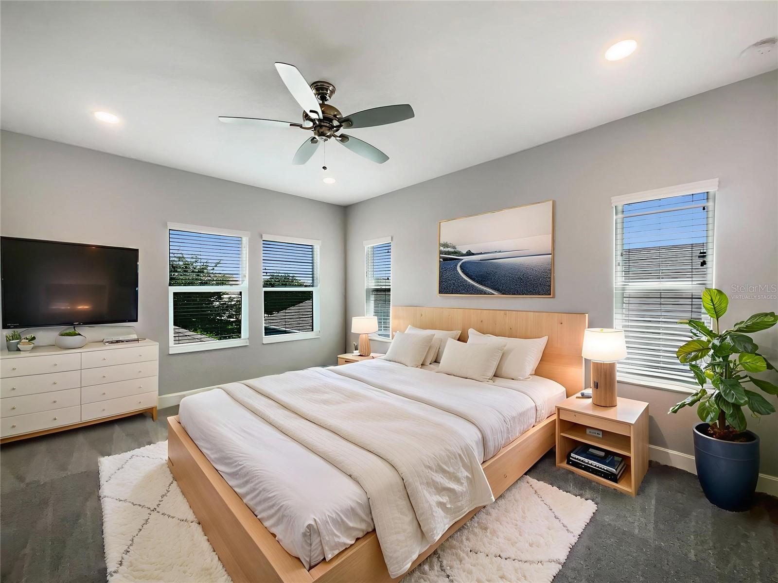 Image 9 of 30 For 705 Winterside Drive