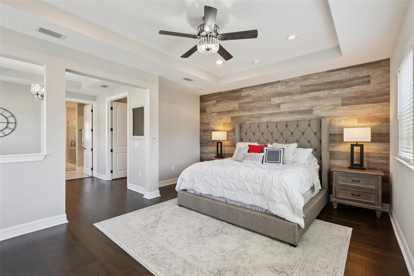 Image 48 of 99 For 842 Forest Glen Court
