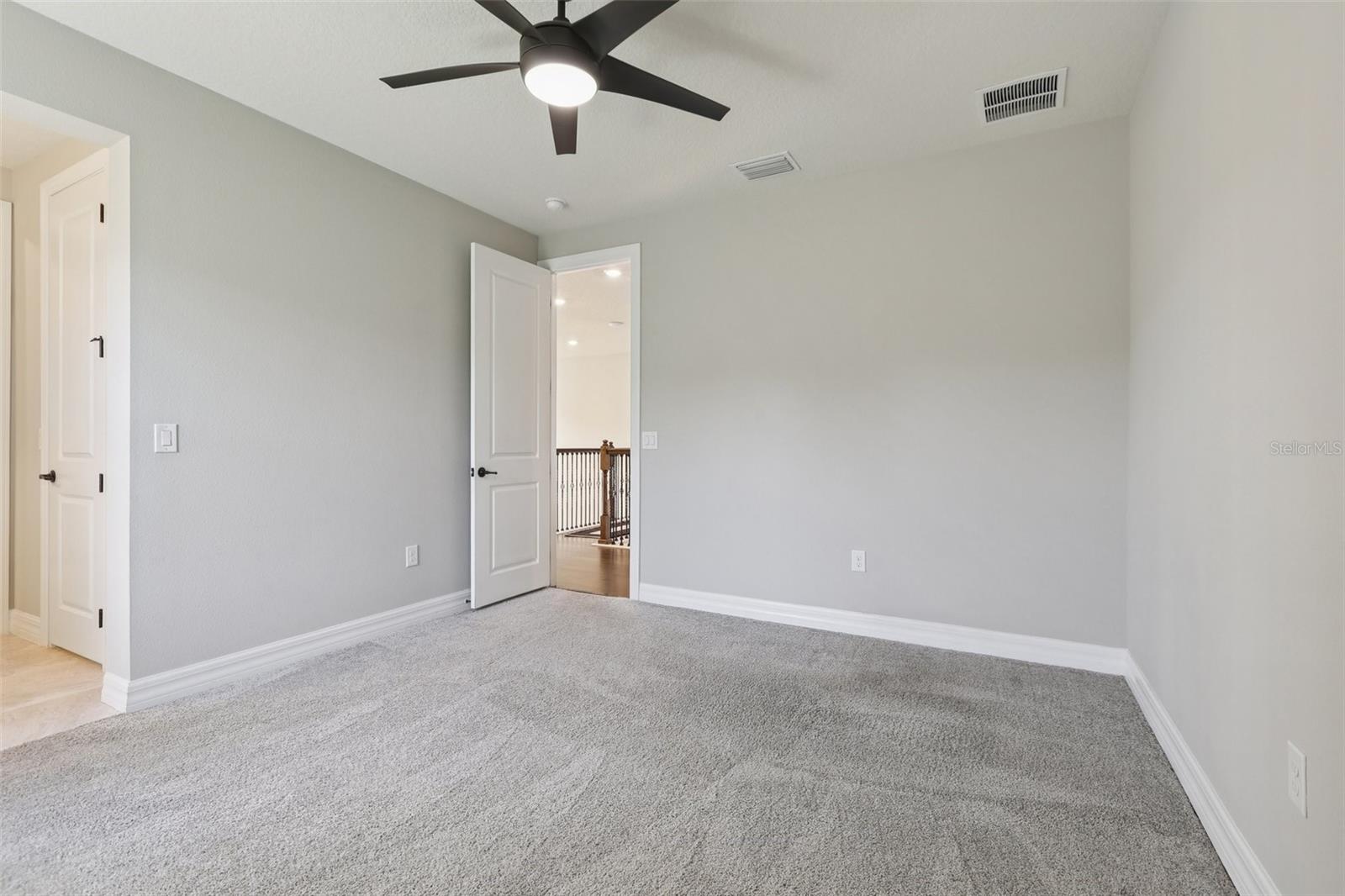Image 57 of 99 For 842 Forest Glen Court