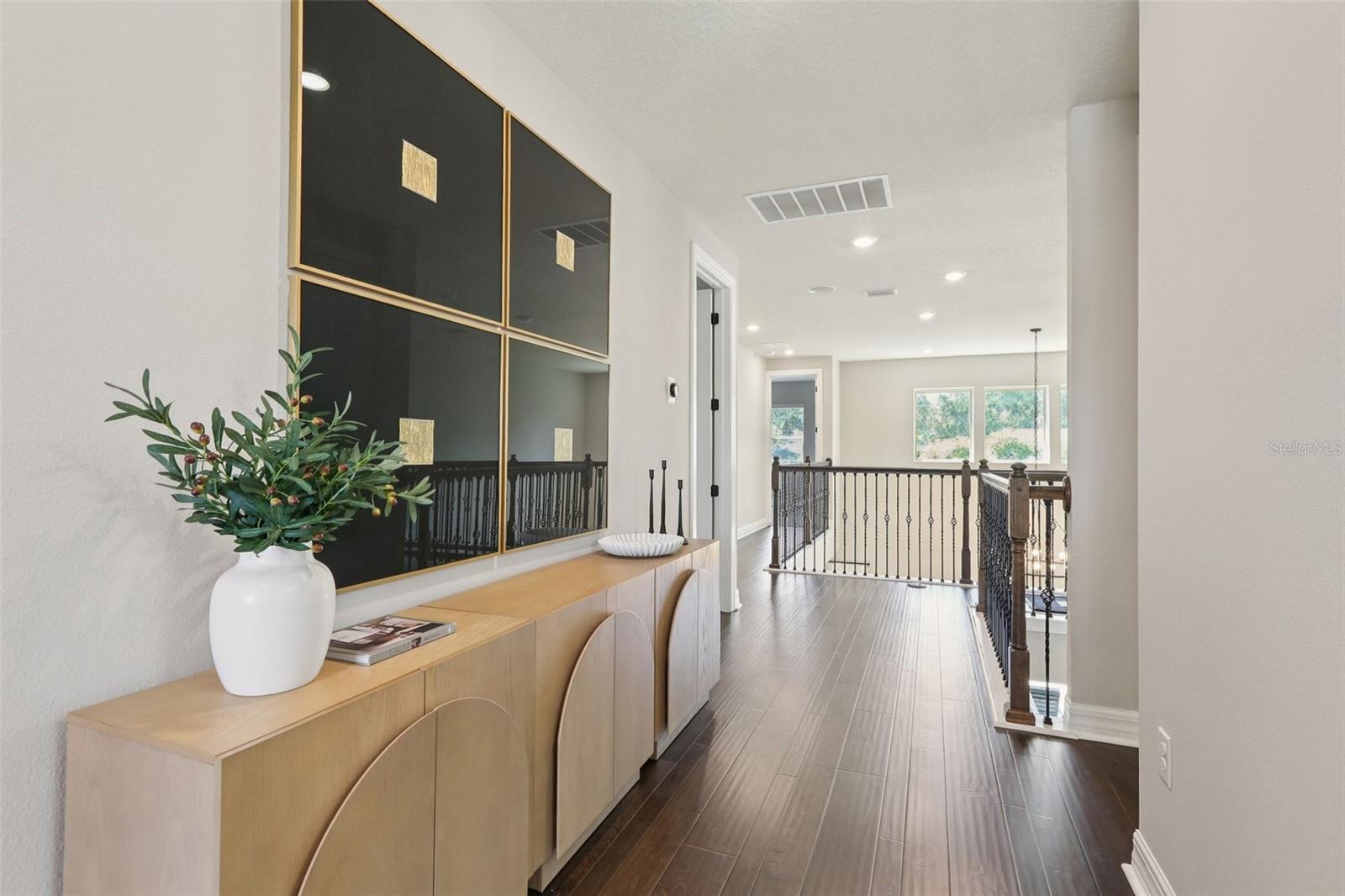 Image 63 of 99 For 842 Forest Glen Court