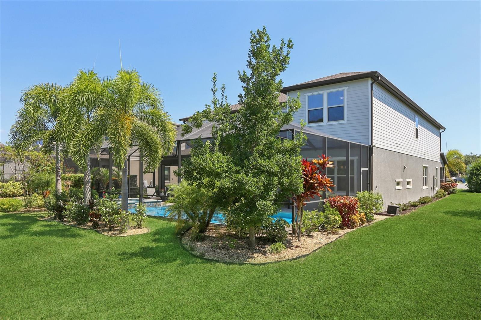Image 70 of 99 For 842 Forest Glen Court