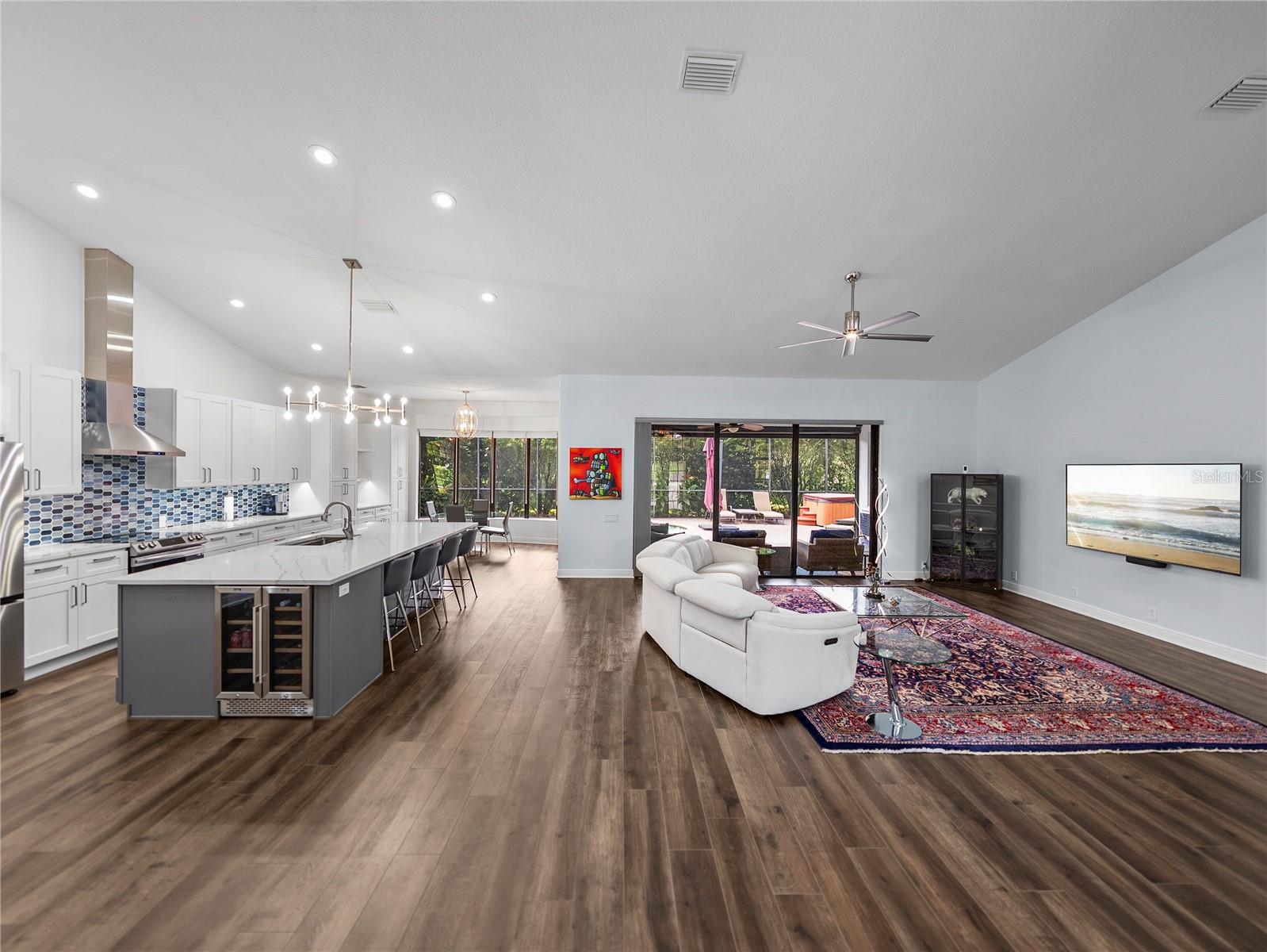 Image 10 of 76 For 34120 Americana Avenue